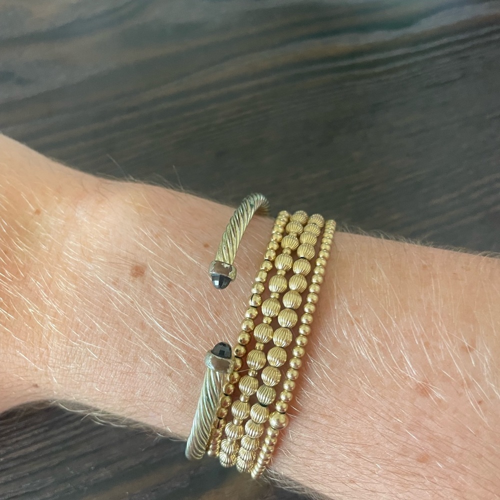 gold bangle